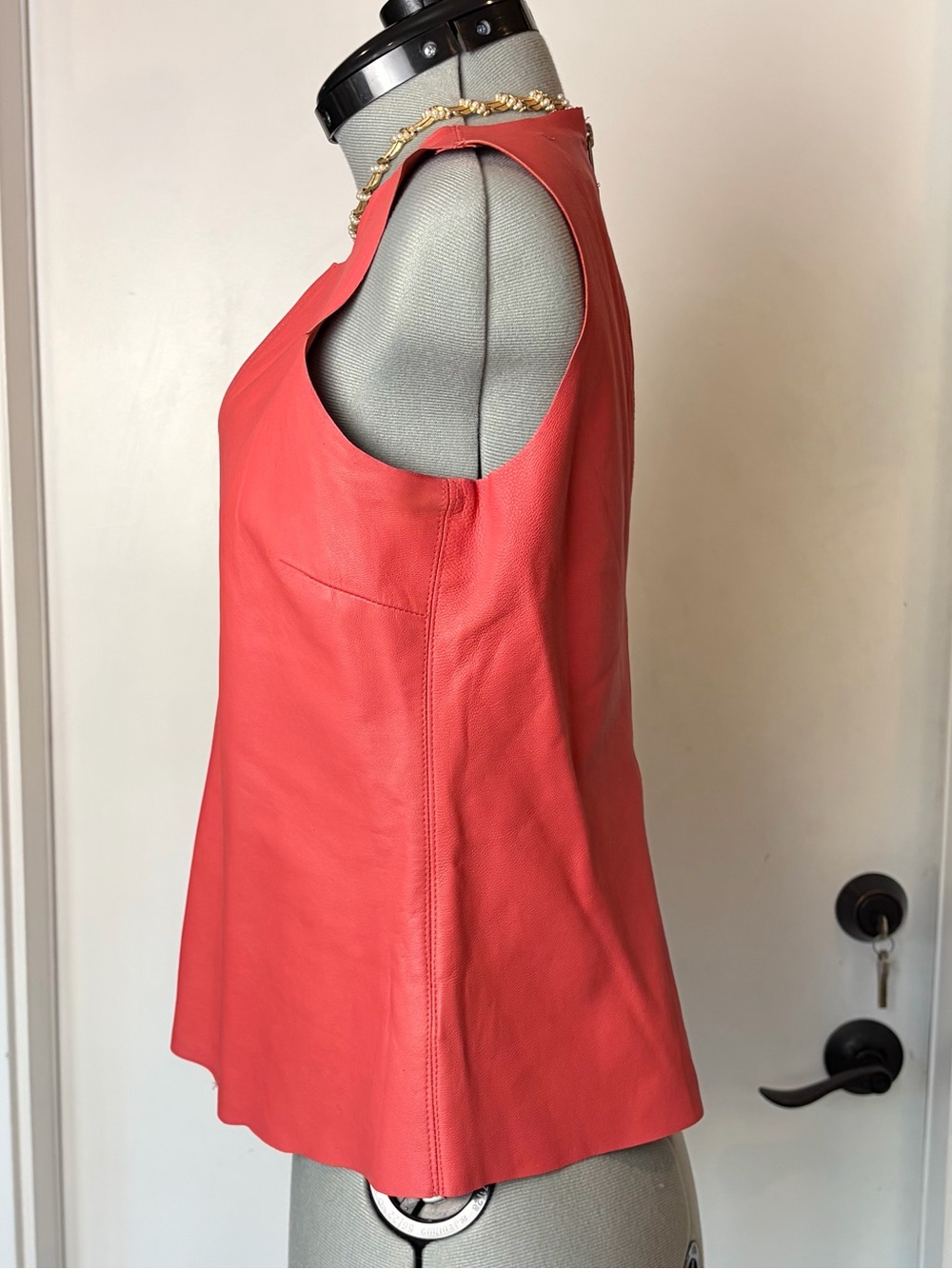 PJK Patterson J. Kincaid Lambskin Leather Raw hem notch top, zip, coral, XS, GUC - Picture 5 of 14